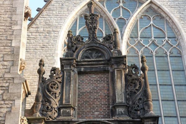 Heilige Grafkapel met de vroegste renaissance in Amsterdam