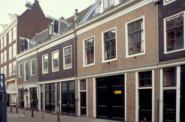Kerkstraat 183-187.