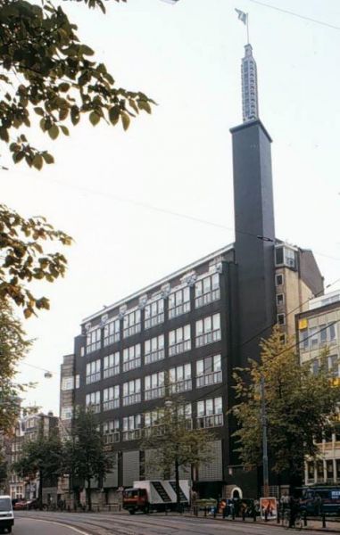 Het oude Telegraaf-gebouw aan de Nieuwezijds Voorburgwal 225.