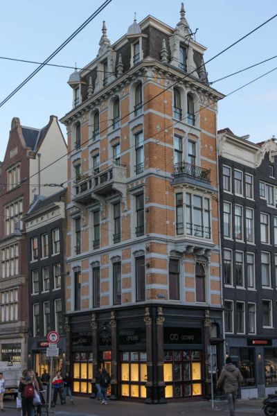 Herengracht 441 hoek Koningsplein (© Walther Schoonenberg)