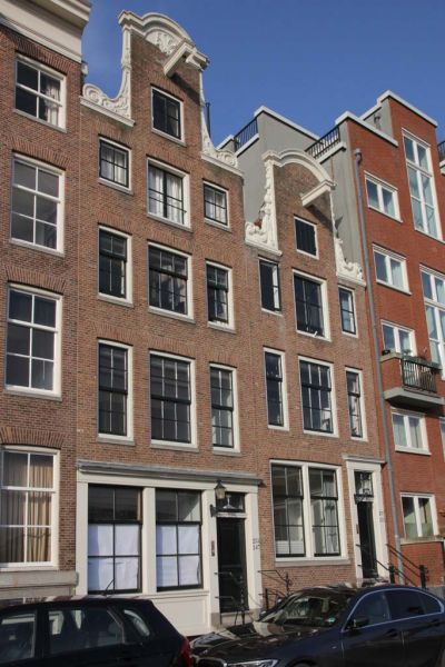 Nieuwe Herengracht 199-201 (nieuwe nrs. 247-257) (© Walther Schoonenberg)