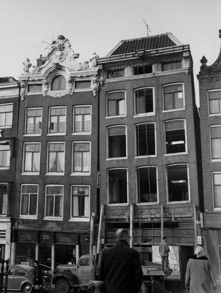 Prinsengracht 124-126 vóór restauratie (v.r.n.l.)