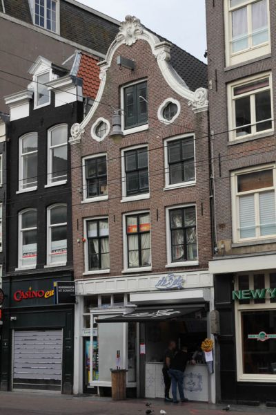 Reguliersbreestraat 49-49A (© Walther Schoonenberg)