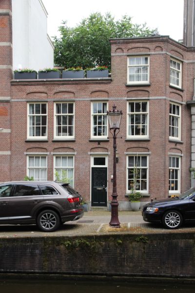 Conciërgewoning Passeerdersgracht 27 (© Walther Schoonenberg)