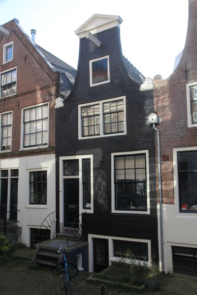 2de Weteringdwarsstraat 6 (© Walther Schoonenberg)