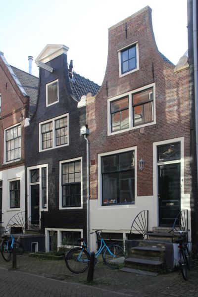 2de Weteringdwarsstraat 6, 4 (© Walther Schoonenberg)