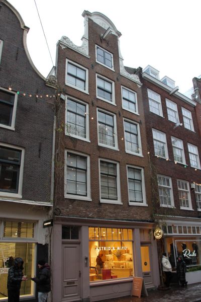 Runstraat 22 (&copy; Walther Schoonenberg)