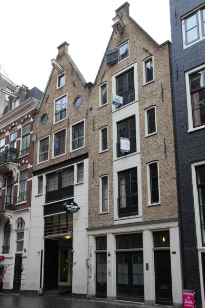 Beursstraat 27-29 (&copy; Walther Schoonenberg)