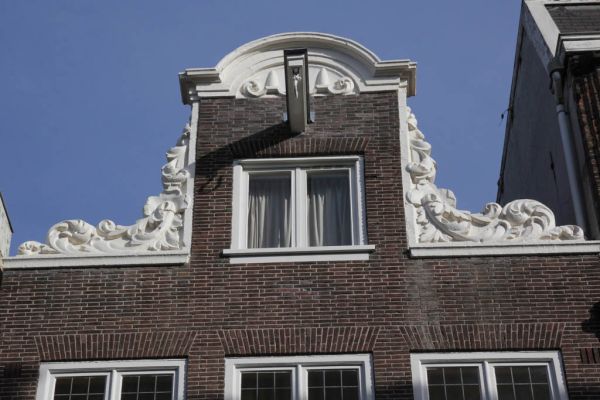 Wolvenstraat 8 (&copy; Walther Schoonenberg)