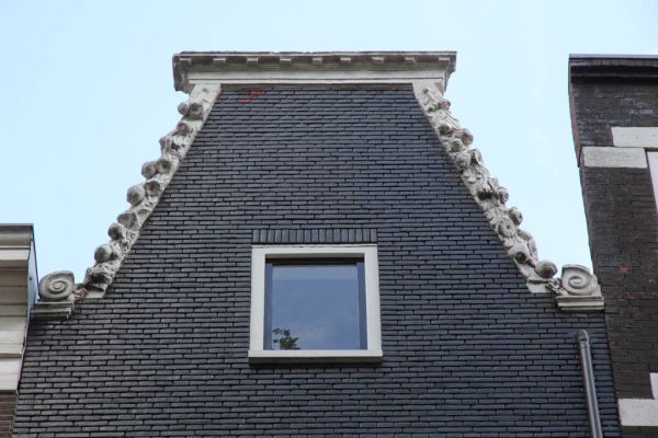 Nieuwe Amstelstraat 115 (&copy; Walther Schoonenberg)