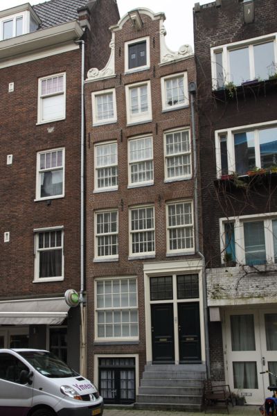 Valckenierstraat 1 (© Walther Schoonenberg)