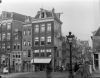 Prinsengracht hoek Nieuwe Spiegelstraat. Foto Jacob Olie, 1892