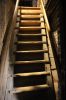 Houten laddertrap (Oudekerksplein 15) (© Walther Schoonenberg)