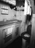 Woonomstandigheden in de oude stad in de 20ste eeuw: een WC in een keuken (Krom Boomssloot 10)