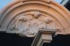 Vulling met ornament in topfronton (&copy; Walther Schoonenberg)