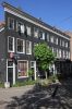 Hofje van de Weduwe Roosen, Eerste Passeerdersdwarsstraat 124-130 (&copy; Walther Schoonenberg)