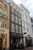Kalverstraat 124 (&copy; Walther Schoonenberg)