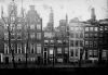 Gesloopte panden Keizersgracht 587 t/m 597. Foto ca. 1870